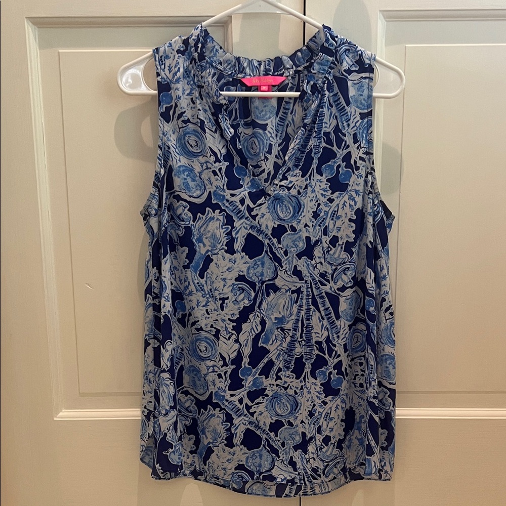 Lilly Pulitzer Blue Floral Sleeveless Blouse